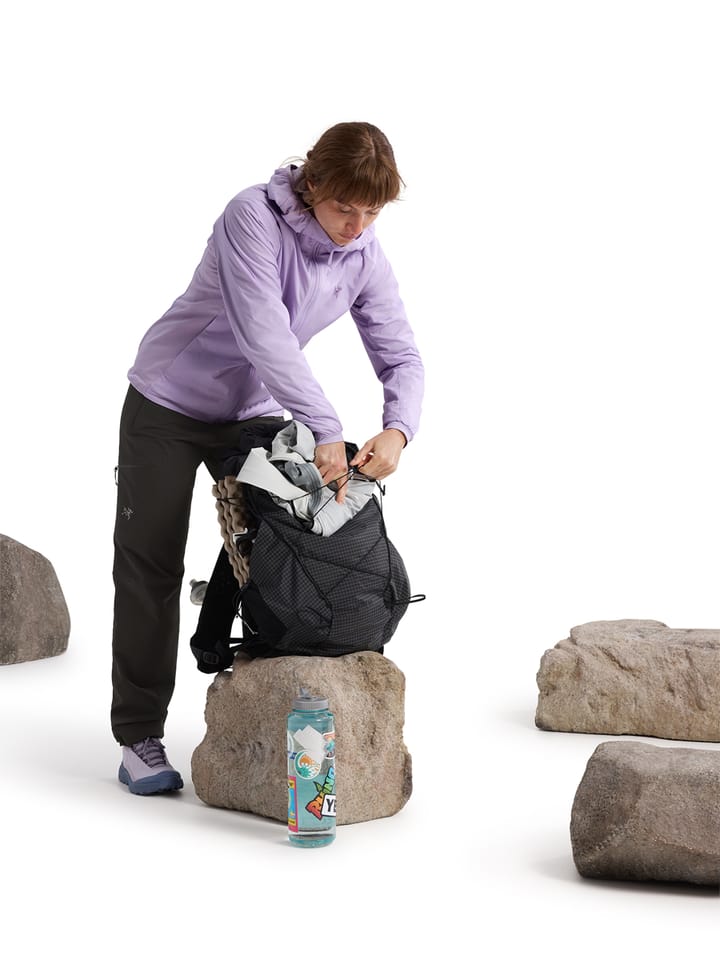 Arc'teryx Women's Atom Hoody Mallow Arc'teryx