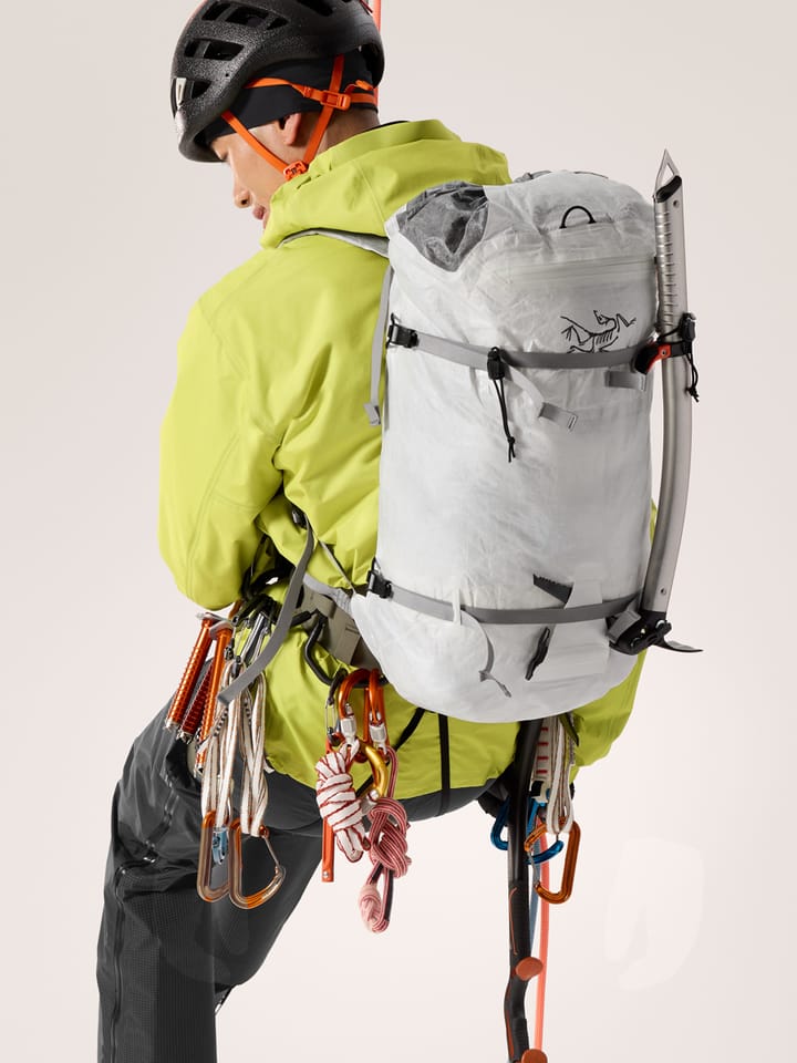 Arc'teryx Alpha Sl 30 Backpack White Light Arc'teryx