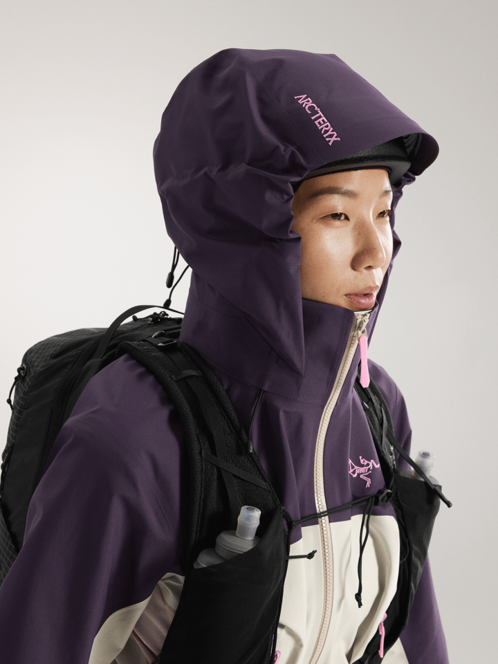 Arc'teryx Women's Beta AR Jacket Cosmic Bloom Arc'teryx