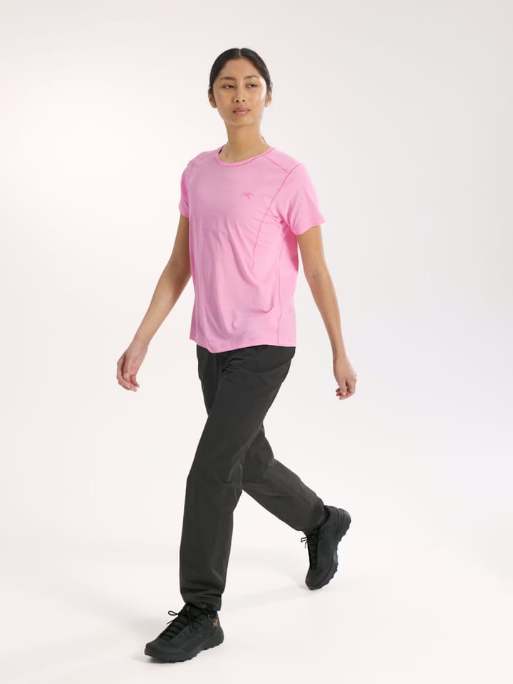 Arc'teryx Women's Sunna Crew Shirt SS Pineberry Arc'teryx