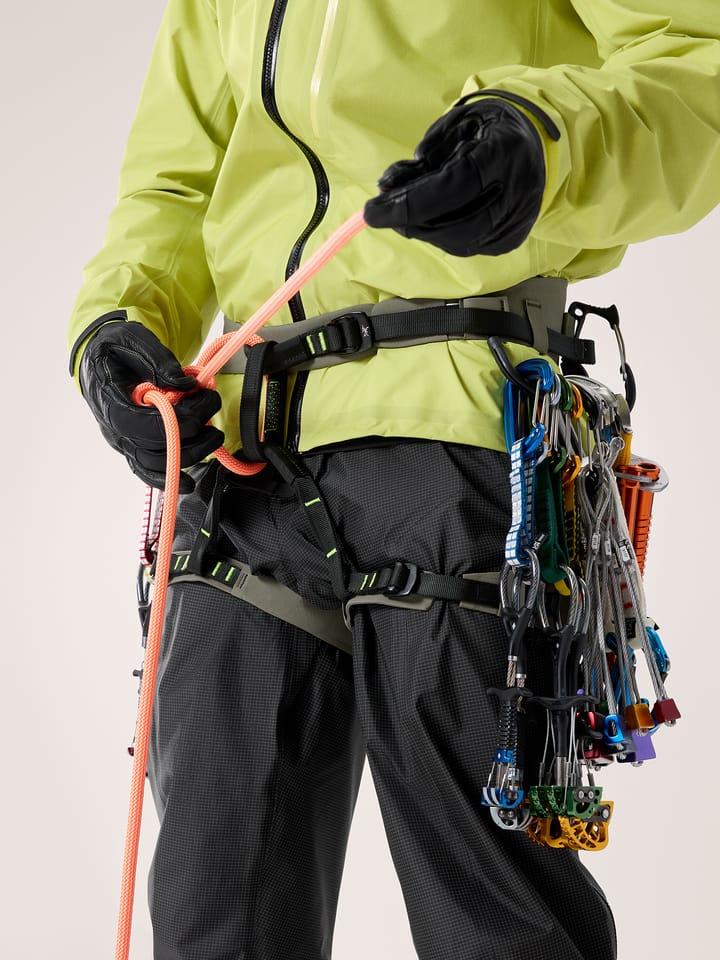 Arc'teryx Men's AR-395A Harness Forage/Mantis Arc'teryx