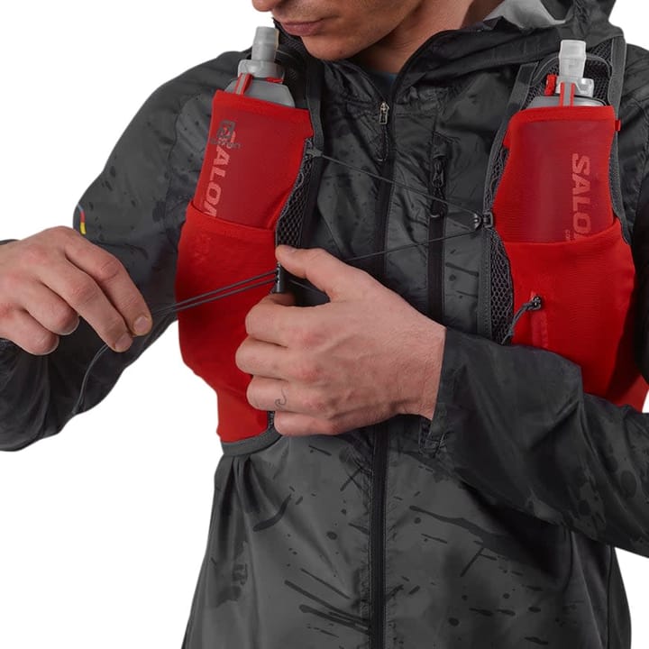 Salomon Active Skin 8 With Flasks Fiery Red/Ebony Salomon Salomon Active Skin 8 With Flasks Fiery Red/Ebony Salomon