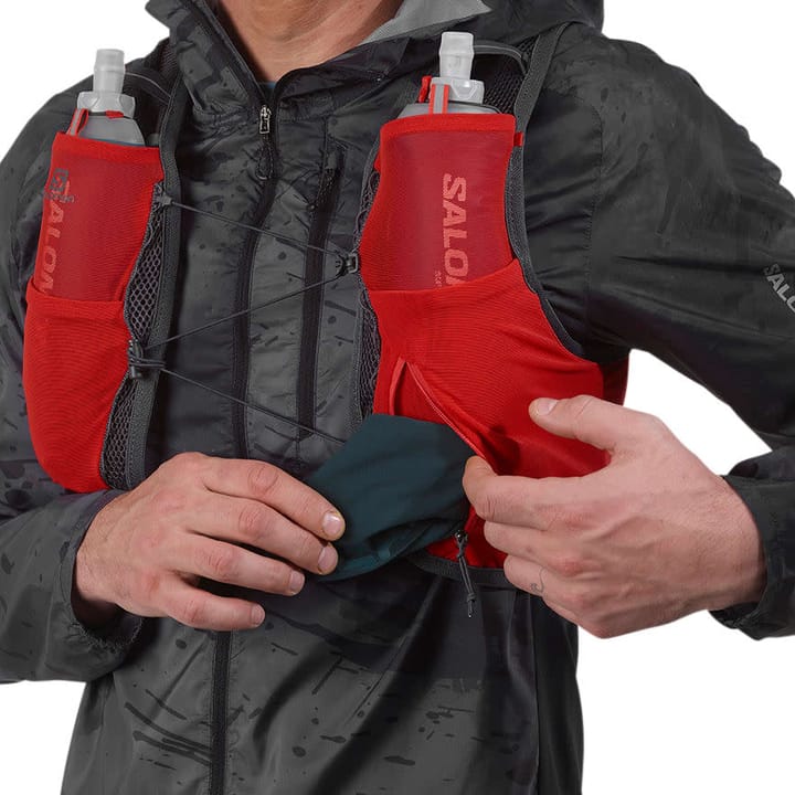 Salomon Active Skin 8 With Flasks Fiery Red/Ebony Salomon Salomon Active Skin 8 With Flasks Fiery Red/Ebony Salomon