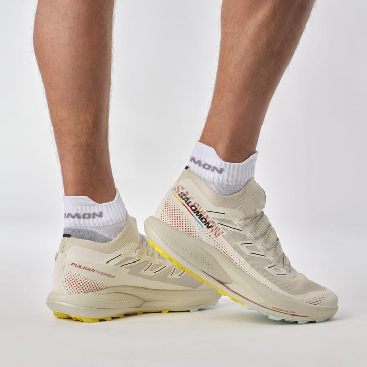 Salomon Men's Pulsar Trail Pro 2 Rainy Day/Hot Sauce/Freesia Salomon Salomon Men's Pulsar Trail Pro 2 Rainy Day/Hot Sauce/Freesia Salomon