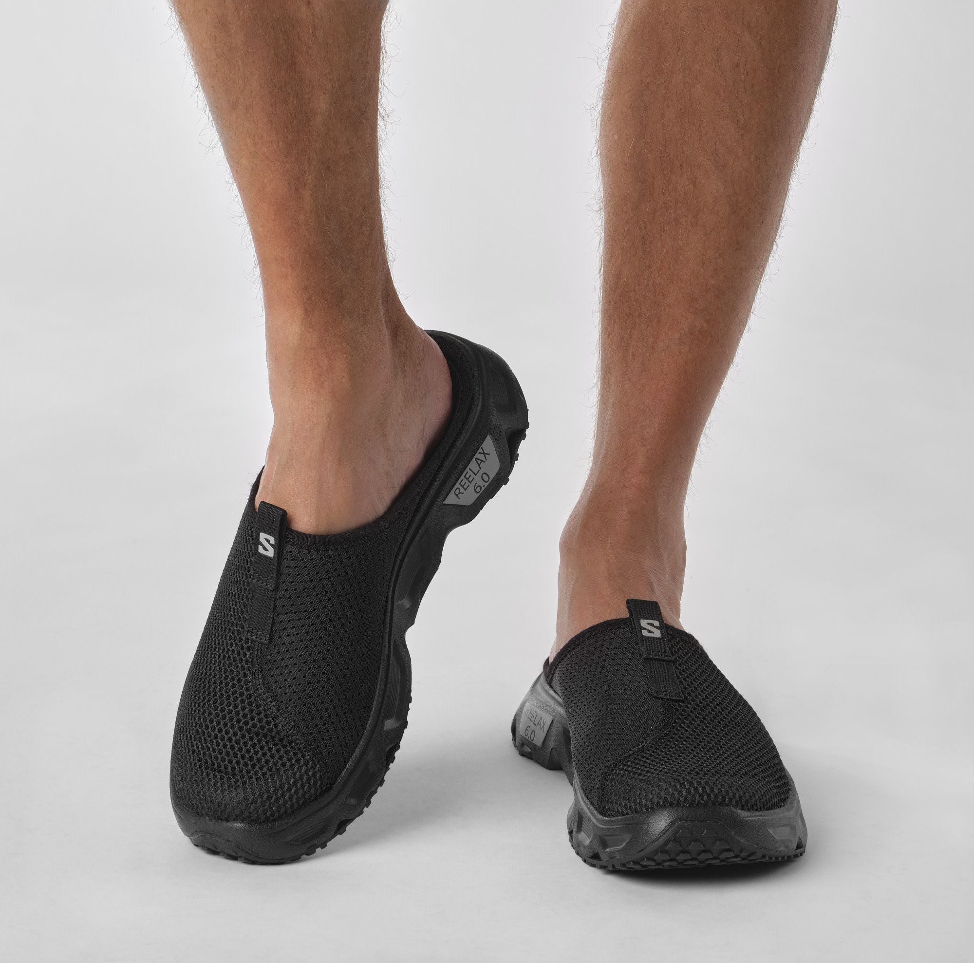 SALOMON REELAX SLIDE 6.0 ブラック Salomon Men's Reelax Slide 6.0 Black/Black/Alloy | Buy Salomon
