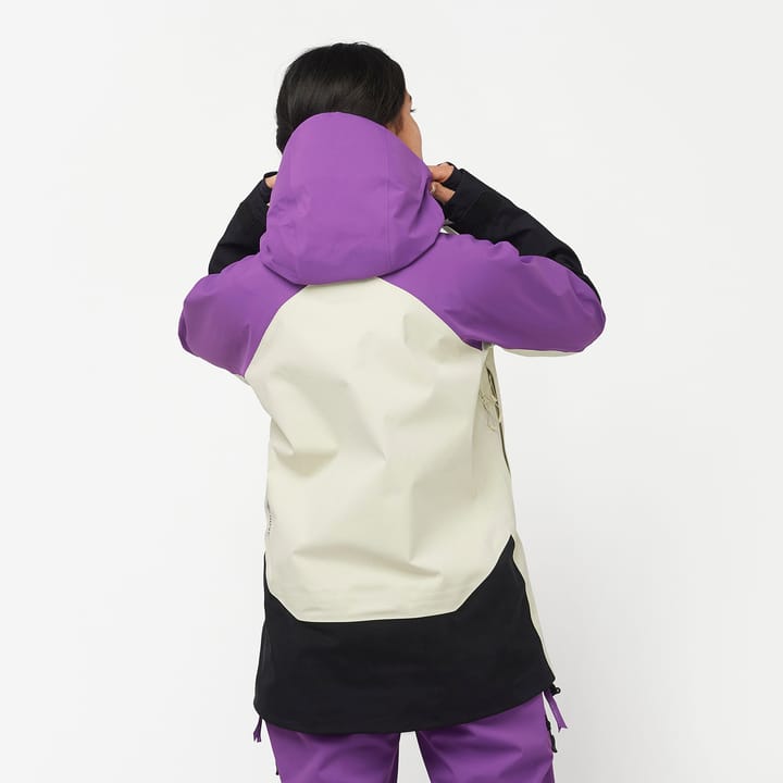 Salomon Women's Moon Patrol GORE-TEX Jacket Royal Purple/Almond Milk Salomon Salomon Women's Moon Patrol GORE-TEX Jacket Royal Purple/Almond Milk Salomon