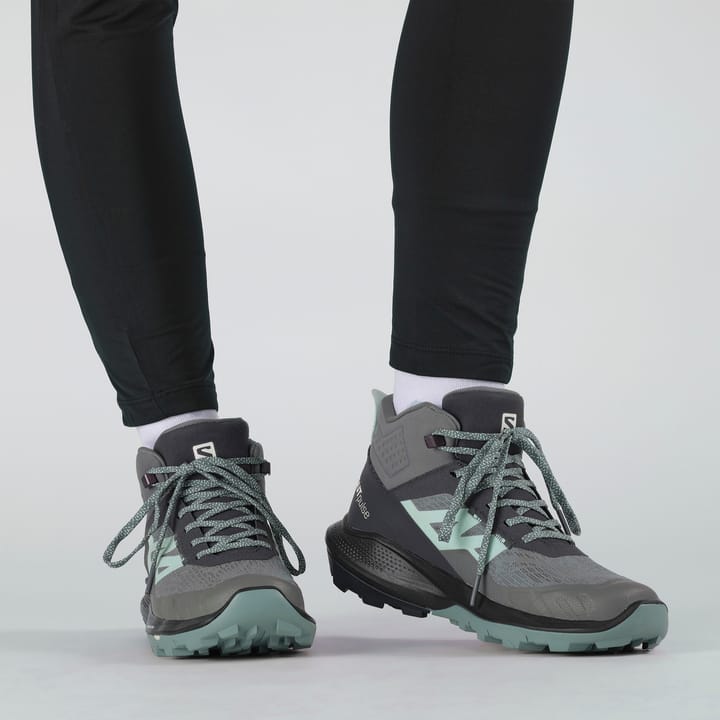 Women's Outpulse Mid GORE-TEX Ebony/Quiet Shade/Ebony Salomon