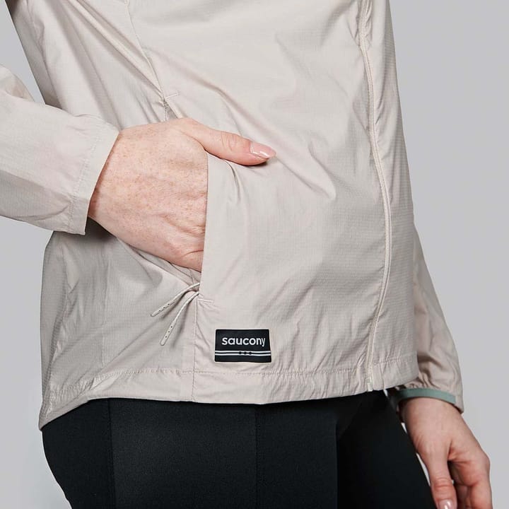 Saucony Women's Peregrine Packaway Jacket Oats Saucony Saucony Women's Peregrine Packaway Jacket Oats Saucony