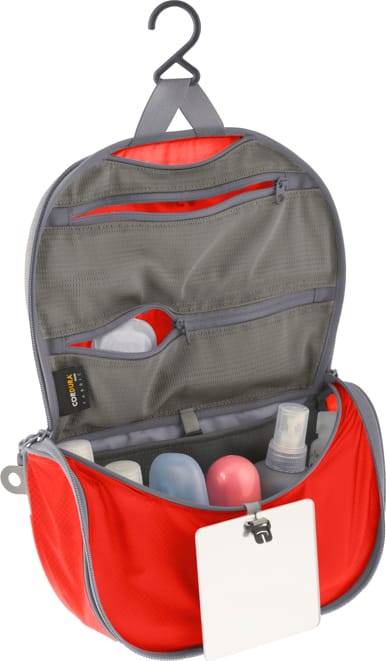Sea To Summit Hanging Toiletry Bag Ultra-Sil S Orange Sea To Summit Sea To Summit Hanging Toiletry Bag Ultra-Sil S Orange Sea To Summit