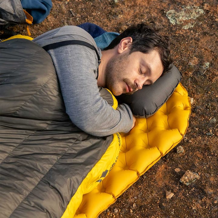 Sea To Summit Ultralight XR Insulated Sleeping Pad Regular Arrowwood Yellow Sea To Summit