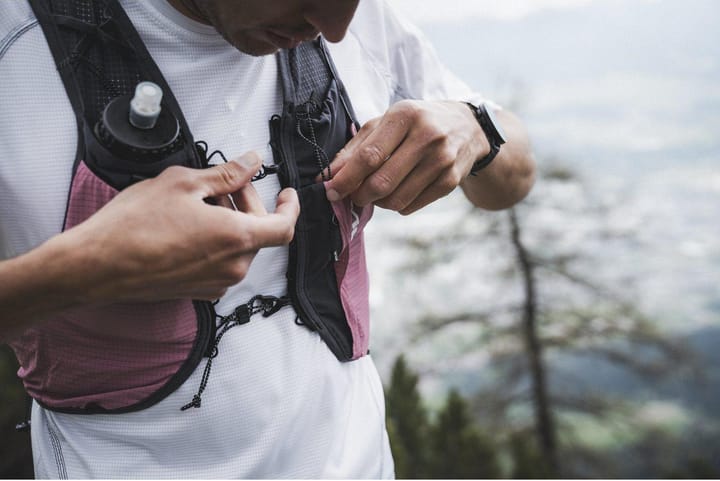 Silva Strive Fly Vest Rose L Rose Silva