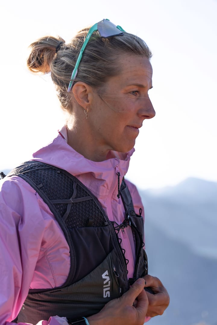 Silva Strive 5 Vest M Rose Silva