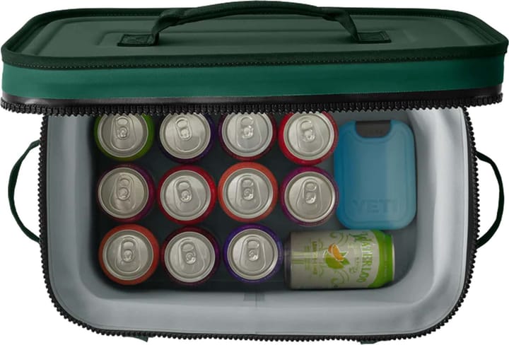 Yeti Hopper Flip 18 Cool Bag Black Forest Green Yeti Yeti Hopper Flip 18 Cool Bag Black Forest Green Yeti