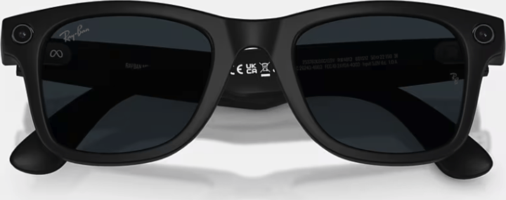 Ray-Ban Wayfarer Matte Black / Transitions Grey Ray-Ban