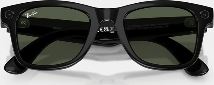 Ray-Ban Wayfarer Shiny Black / G15 Green Ray-Ban