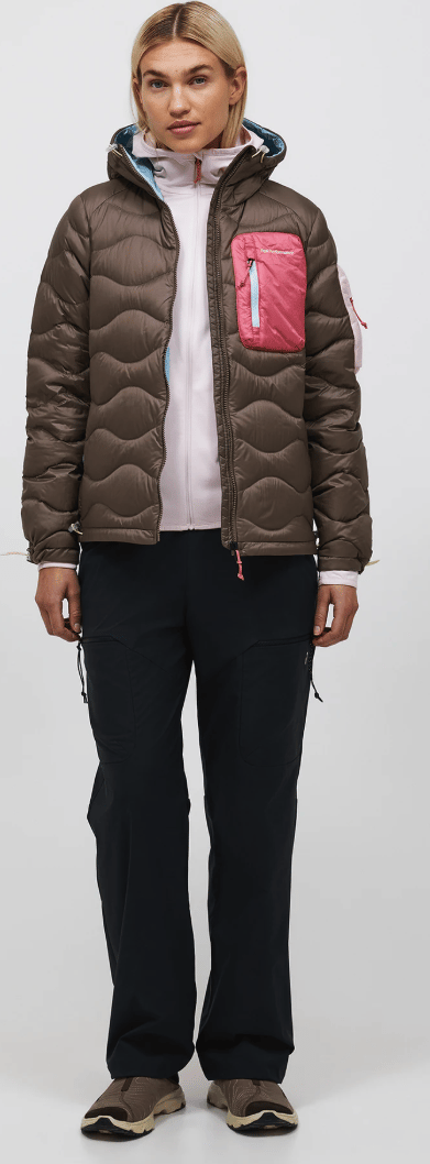 Peak Performance W Helium Utility Down Hood Terrain Tan/mountain Blush/ Peak Performance