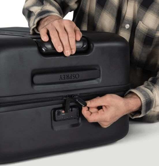 Osprey Ozone Hardside 30in 100L Black Osprey