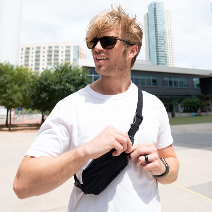 SPIbelt Crossbody Black/Black SPIbelt SPIbelt Crossbody Black/Black SPIbelt