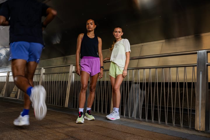 Salomon Women's Aero Glide 4 White/White/Black Salomon