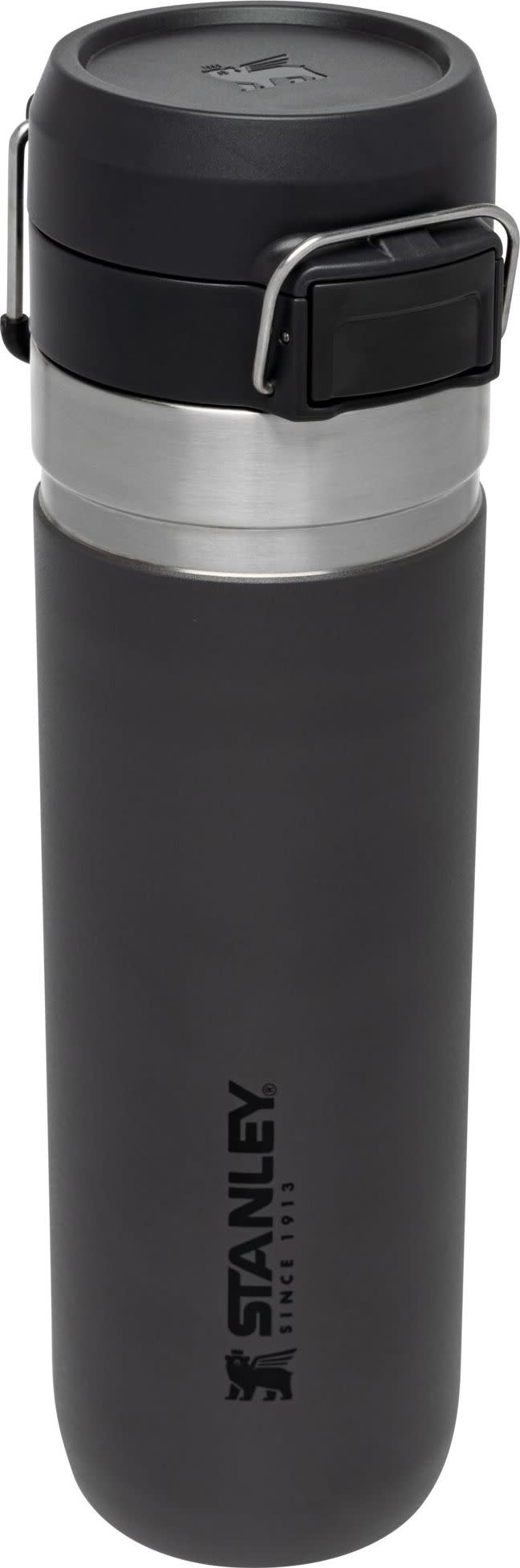 Stanley The Quick Flip Water Bottle 0.7 L Charcoal Stanley