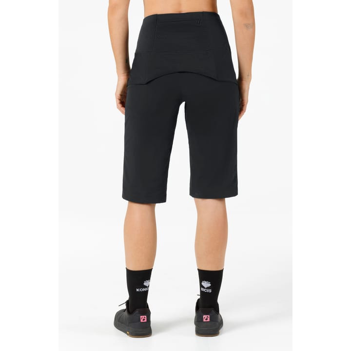 Women's Unstoppable Shorts Jet Black super.natural