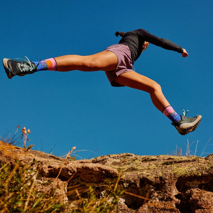 Smartwool Women’S Hike Targeted Cushion Mountain Sunrise Print Crew Socks Deep Navy Smartwool