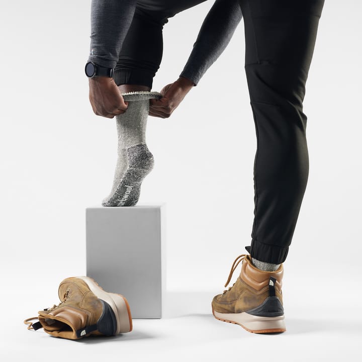 Smartwool Hike Classic Edition Crew Socks Extra Cushion Black Smartwool