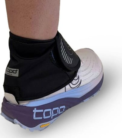 Topo Athletic Switchback Gaiter Black/Black Topo Athletic Topo Athletic Switchback Gaiter Black/Black Topo Athletic