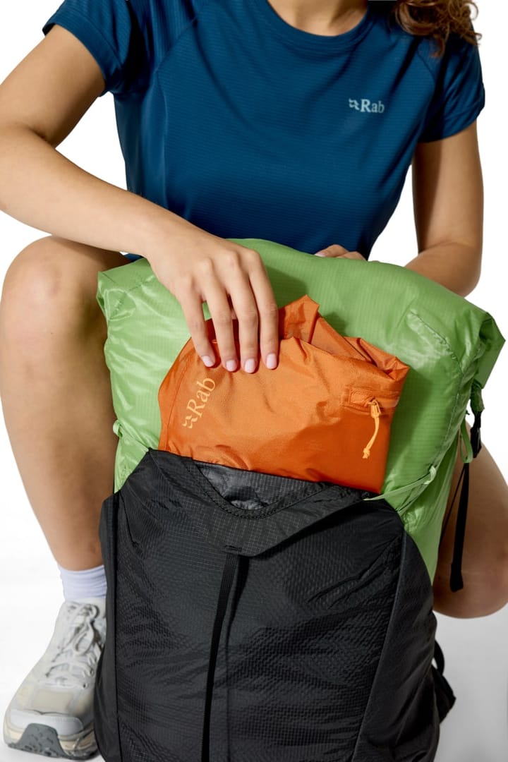 Rab Syclon XP 38ND Black/dark Fig Green Rab