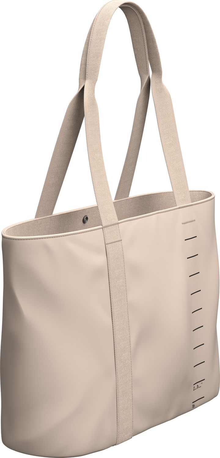 Db Essential Tote 16L Fogbow Beige Db Db Essential Tote 16L Fogbow Beige Db