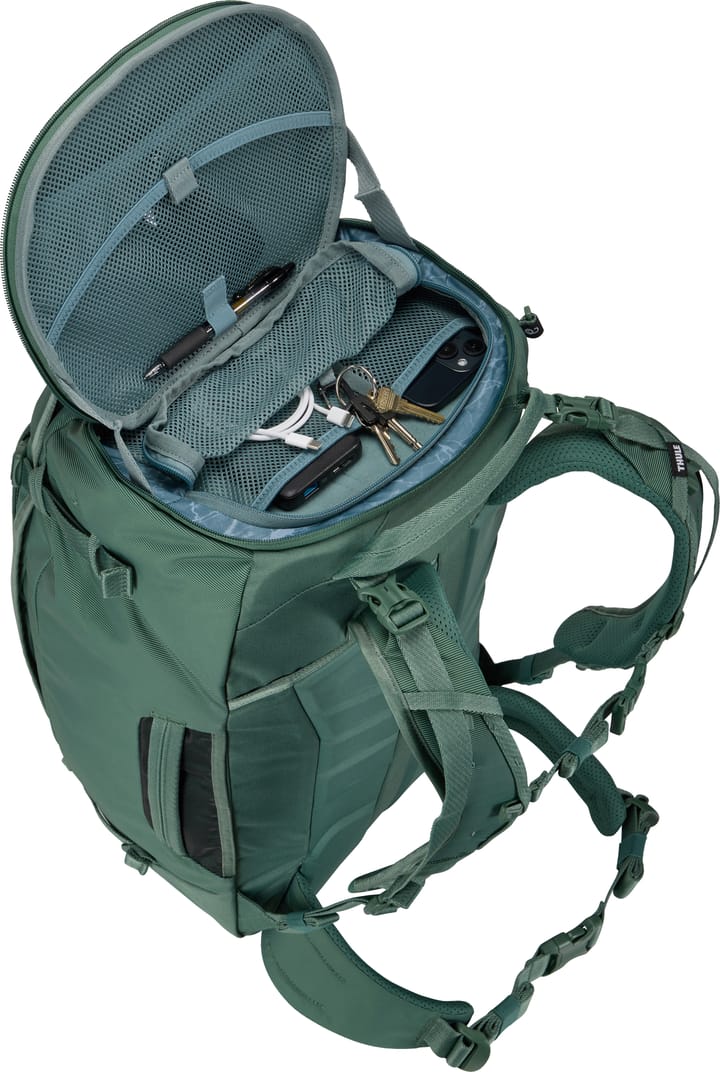 Thule Women's Landmark Travel Pack 60L Hazy Green Thule