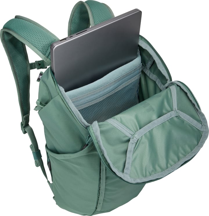 Thule Women's Landmark Travel Pack 60L Hazy Green Thule