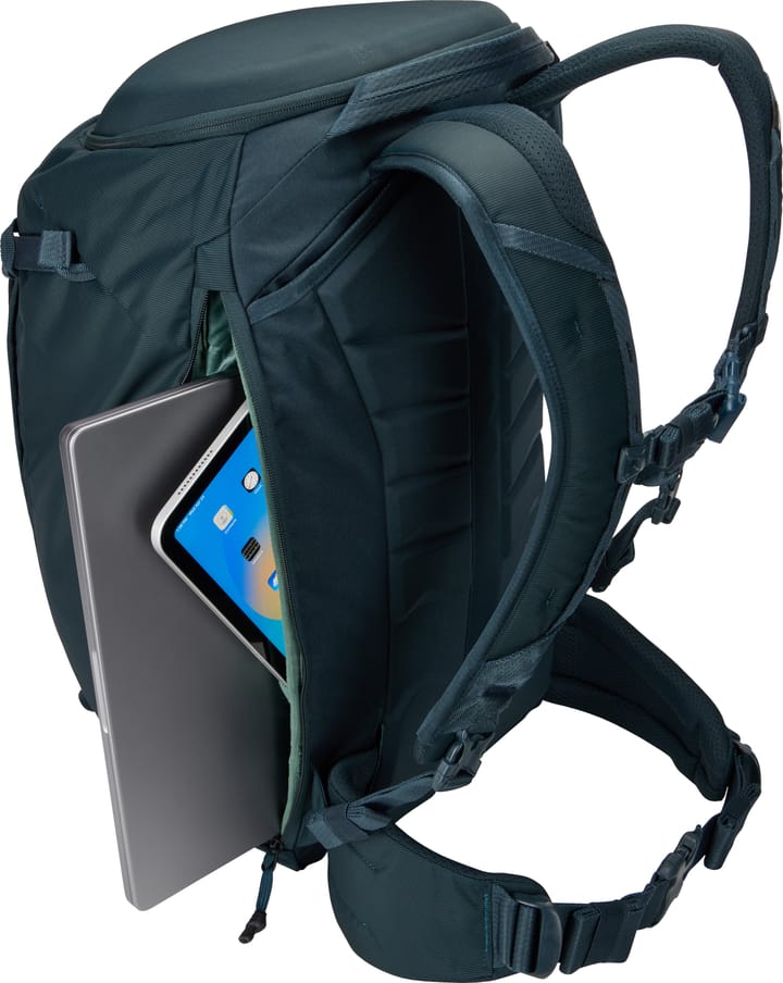 Thule Landmark Travel Pack 40L Darkest Blue Thule