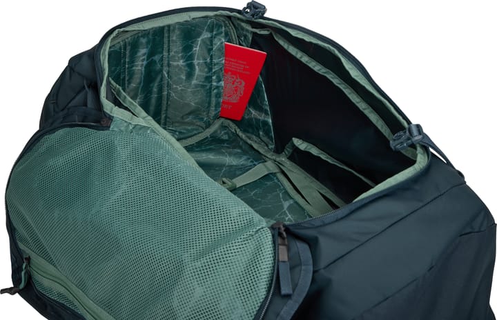 Thule Landmark Travel Pack 60L Darkest Blue Thule