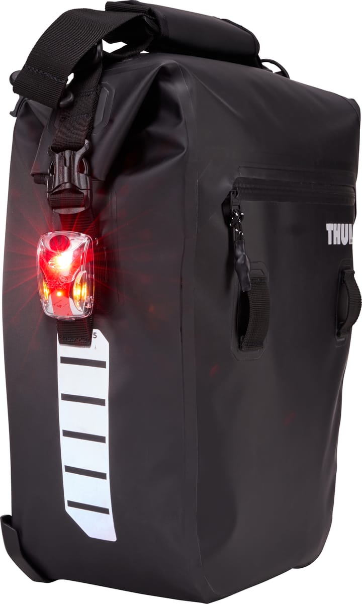 Shield Pannier 22L Black Thule