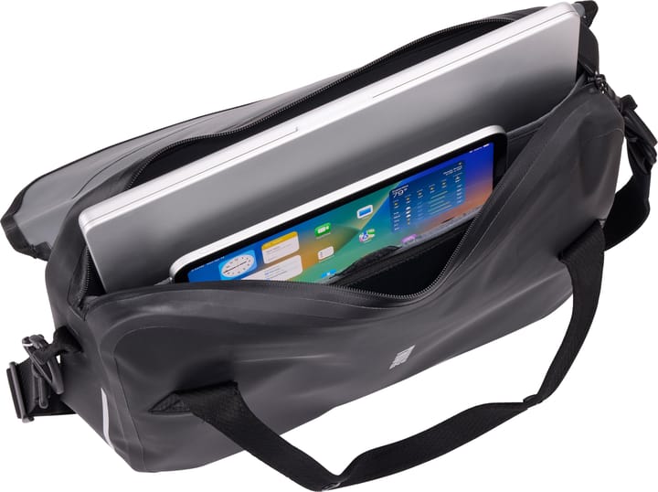 Thule Shield Black Thule