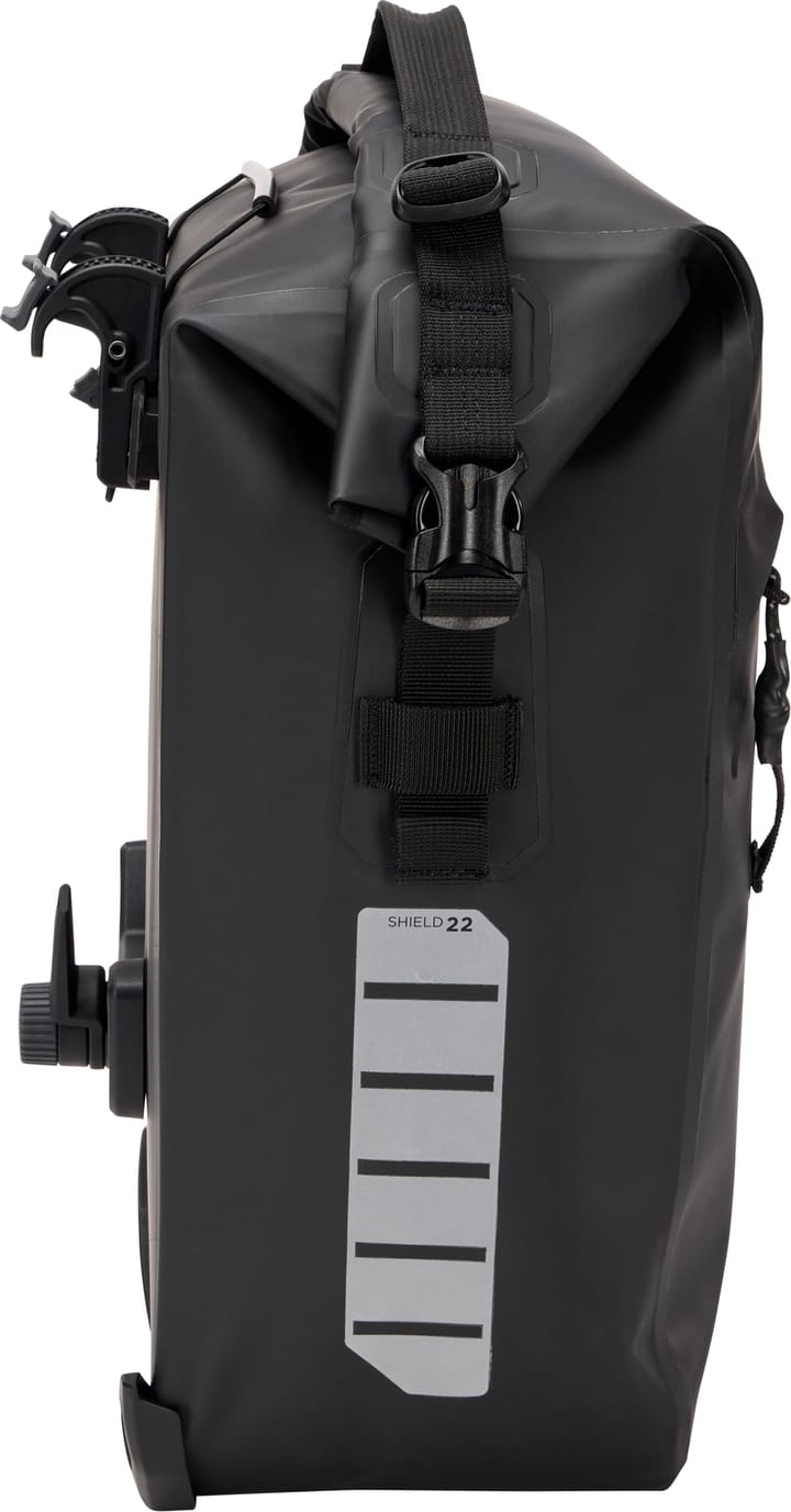 Thule Shield Pannier 22L Black Thule Thule Shield Pannier 22L Black Thule