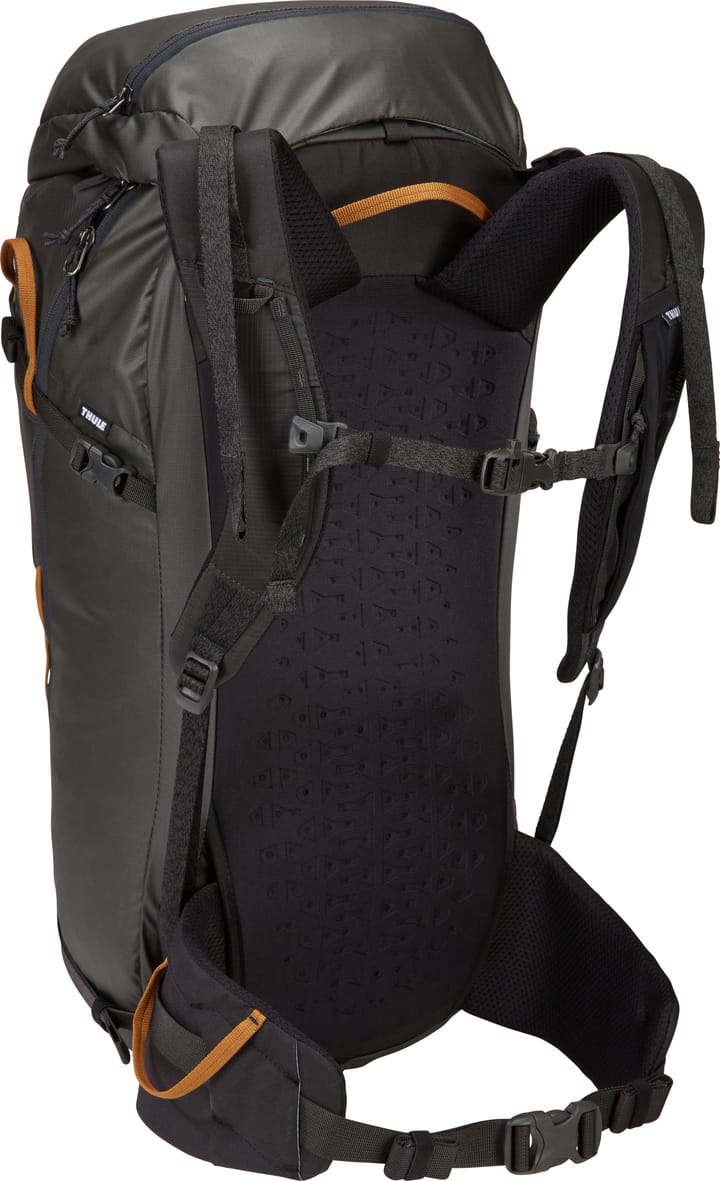 Thule Stir Alpine 40L Obsidian Thule