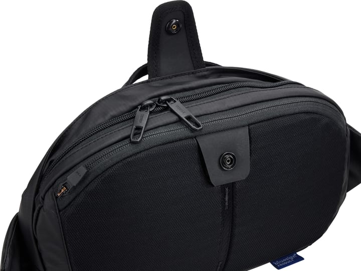 Thule Tact Crossbody 5L Black Thule