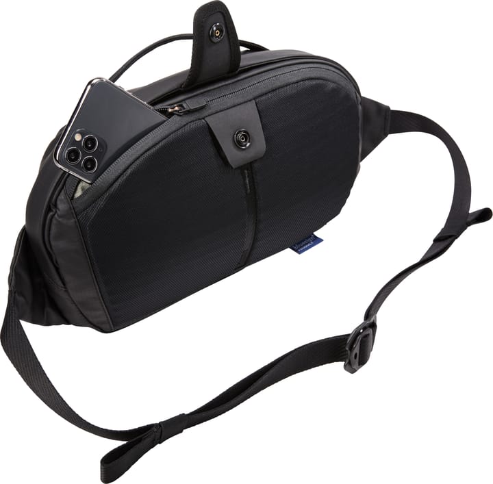 Thule Tact Crossbody 5L Black Thule Thule Tact Crossbody 5L Black Thule