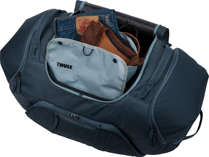 Thule RoundTrip Snow Duffel 80L Dark Slate Thule Thule RoundTrip Snow Duffel 80L Dark Slate Thule