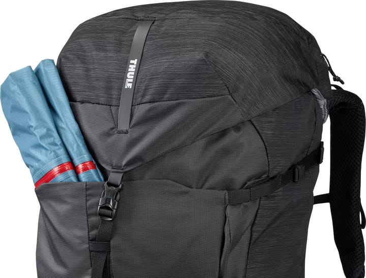 Topio 40L M Black Thule