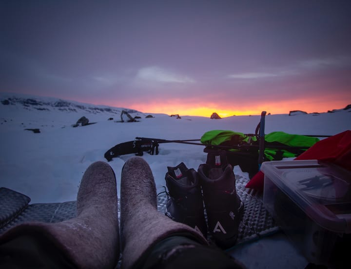 Tova Valenki Rough Natural Brown Tova