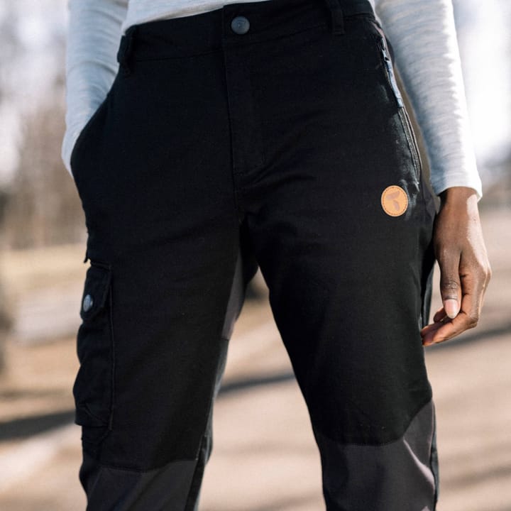 Tufte Wear Alke W Tech Pants Black Beauty / Smoked Pearl Tufte Wear Tufte Wear Alke W Tech Pants Black Beauty / Smoked Pearl Tufte Wear