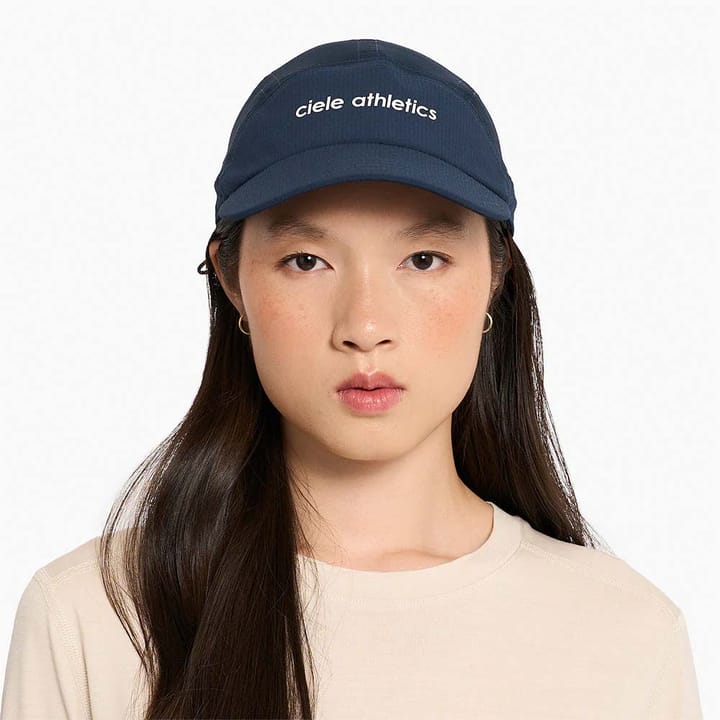 Ciele FSTCap SC Field Iconic SL Deep Space Ciele Ciele FSTCap SC Field Iconic SL Deep Space Ciele