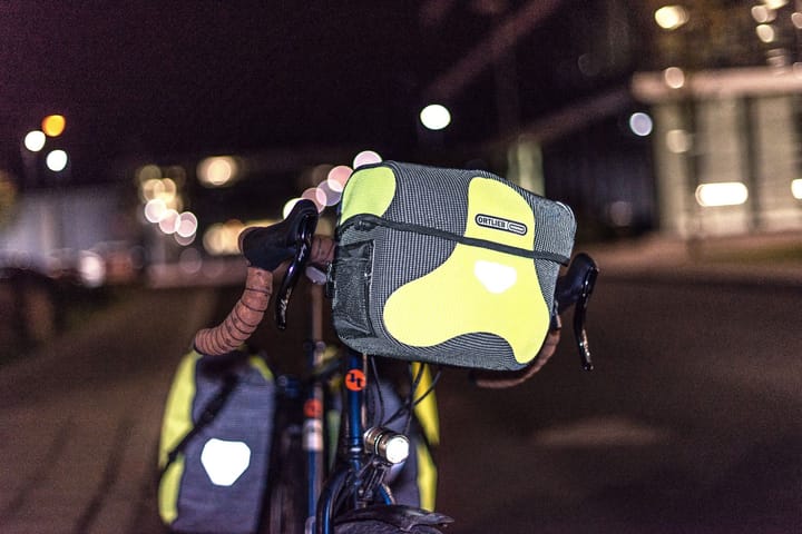 Ortlieb Ultimate Six High Visib. Handlebar mount neon yellow - black reflective Ortlieb Ortlieb Ultimate Six High Visib. Handlebar mount neon yellow - black reflective Ortlieb