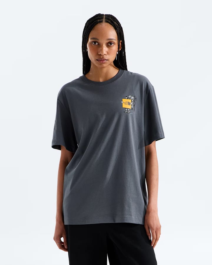 The North Face U Gear Up Get Out Rlx Ss Tee-Graphic Anthracite Grey The North Face