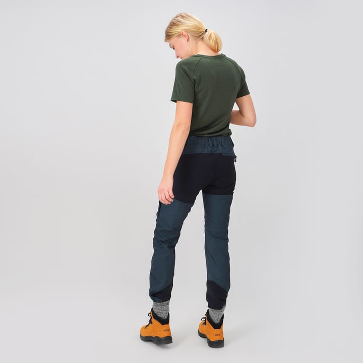 Diabas Hiking Pants Wmn Midnight Navy Urberg