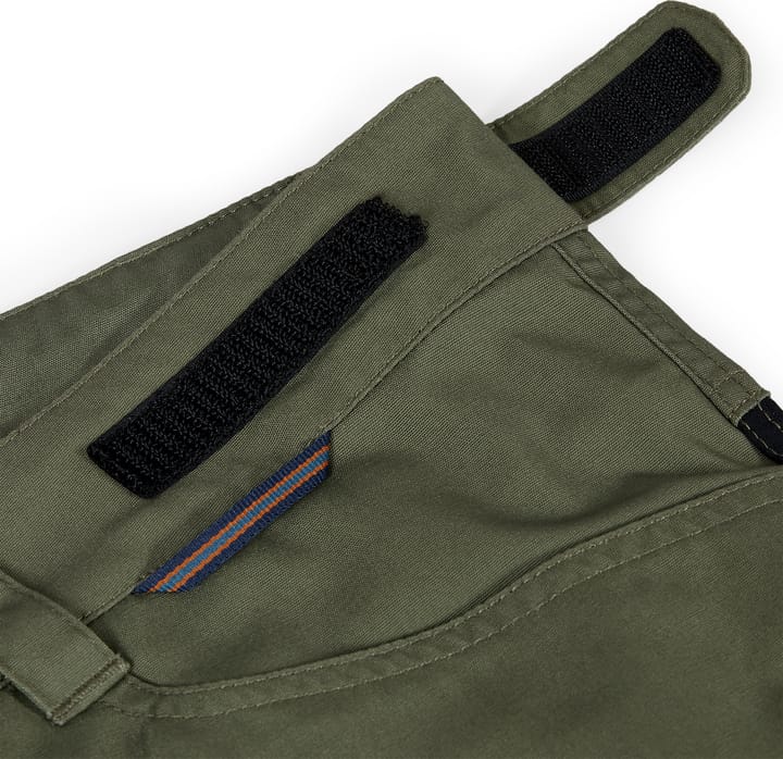 Urberg Men's Liabygda Hiking Short Deep Lichen Green Urberg