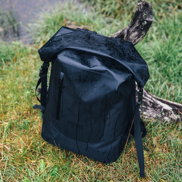 Waterproof Backpack Black beauty Urberg